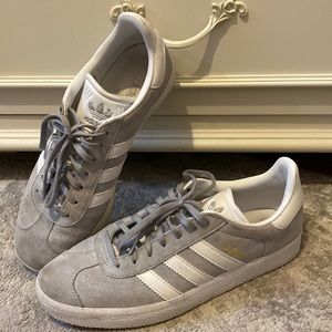 Unisex Adidas Gazelle light gray